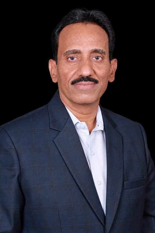 Dr. Hasmukh Soni, Managing Director – Ojas Hospital