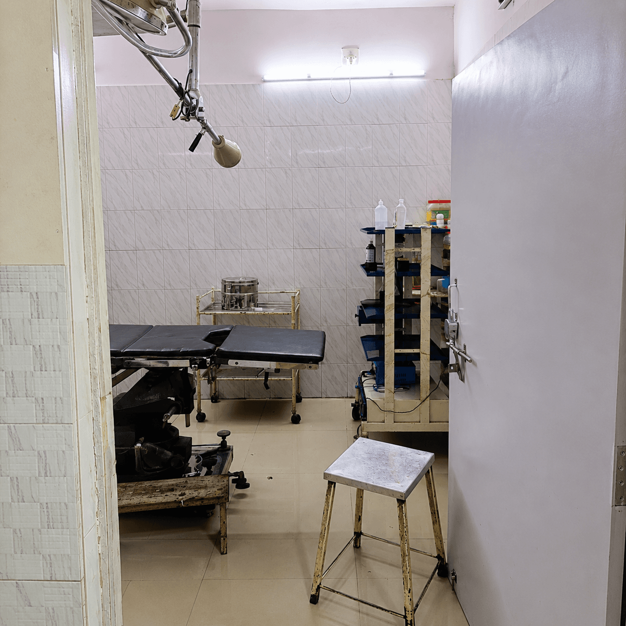Ojas Hospital Minor Surgical Suite Facility in Ahmedabad